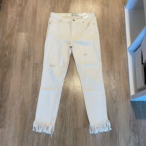 Free People ivory skinny jeans - size 27